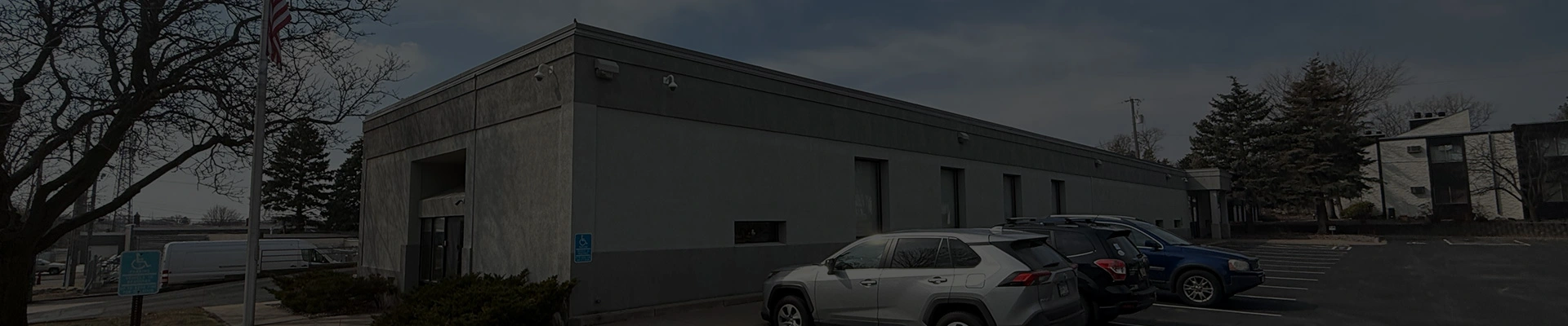 Rn Roofing Banner