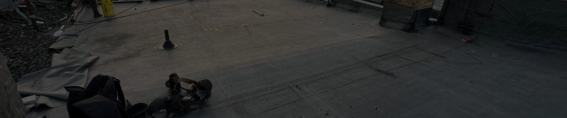 Rn Roofing Banner