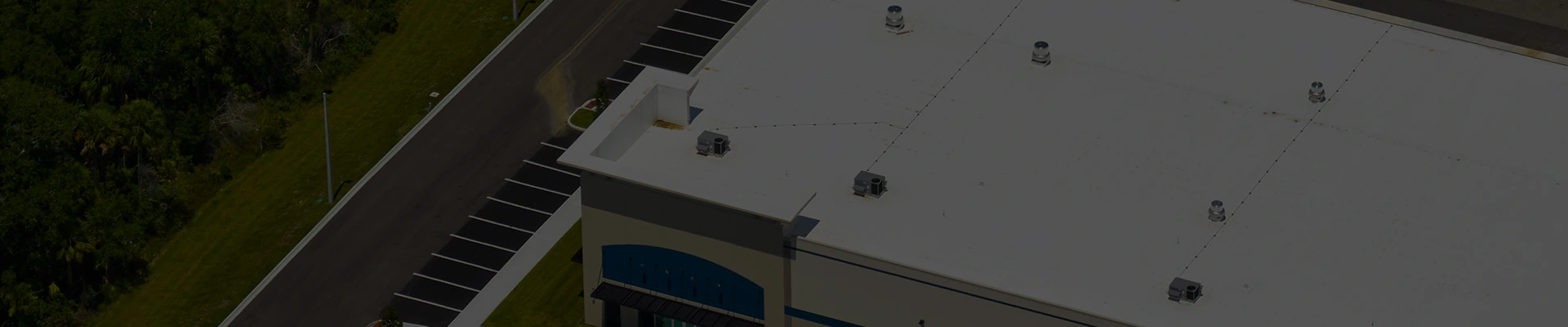 Rn Roofing Banner